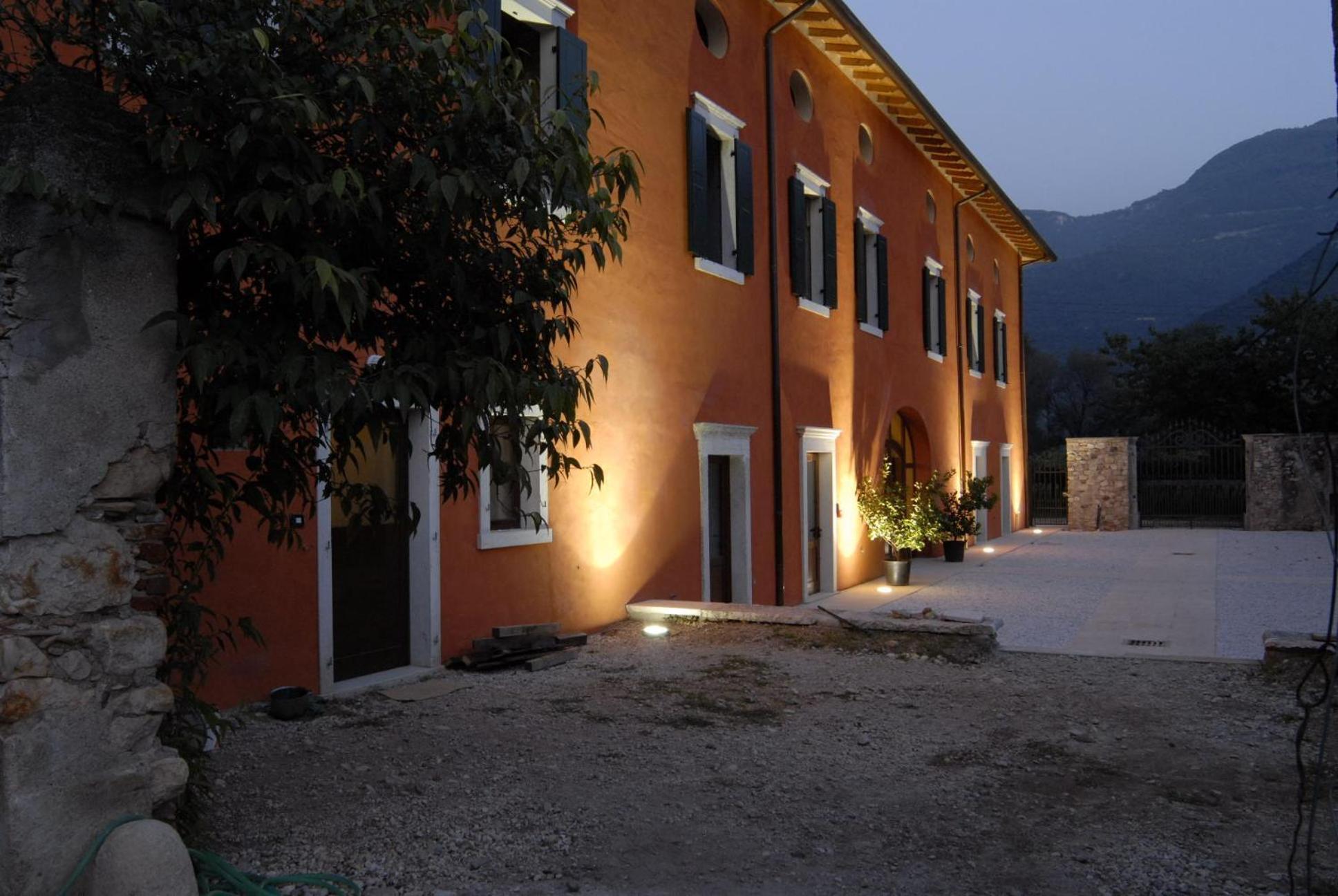 Agriturismo Al Palazzo Rivalta di Brentino Екстер'єр фото